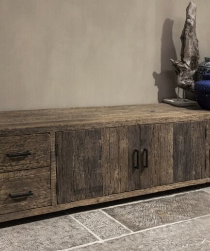 Grand mobilier